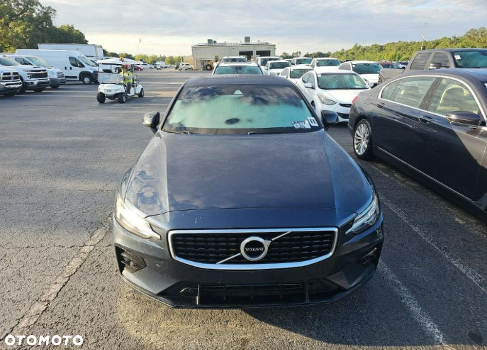Volvo S60 T6 AWD R-Design - 3
