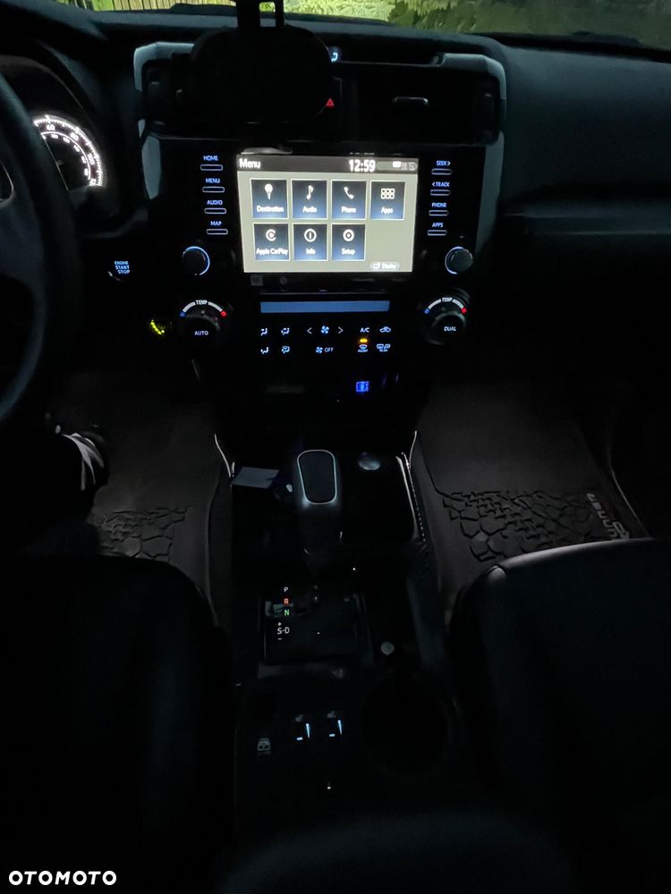 Toyota 4-Runner - 26