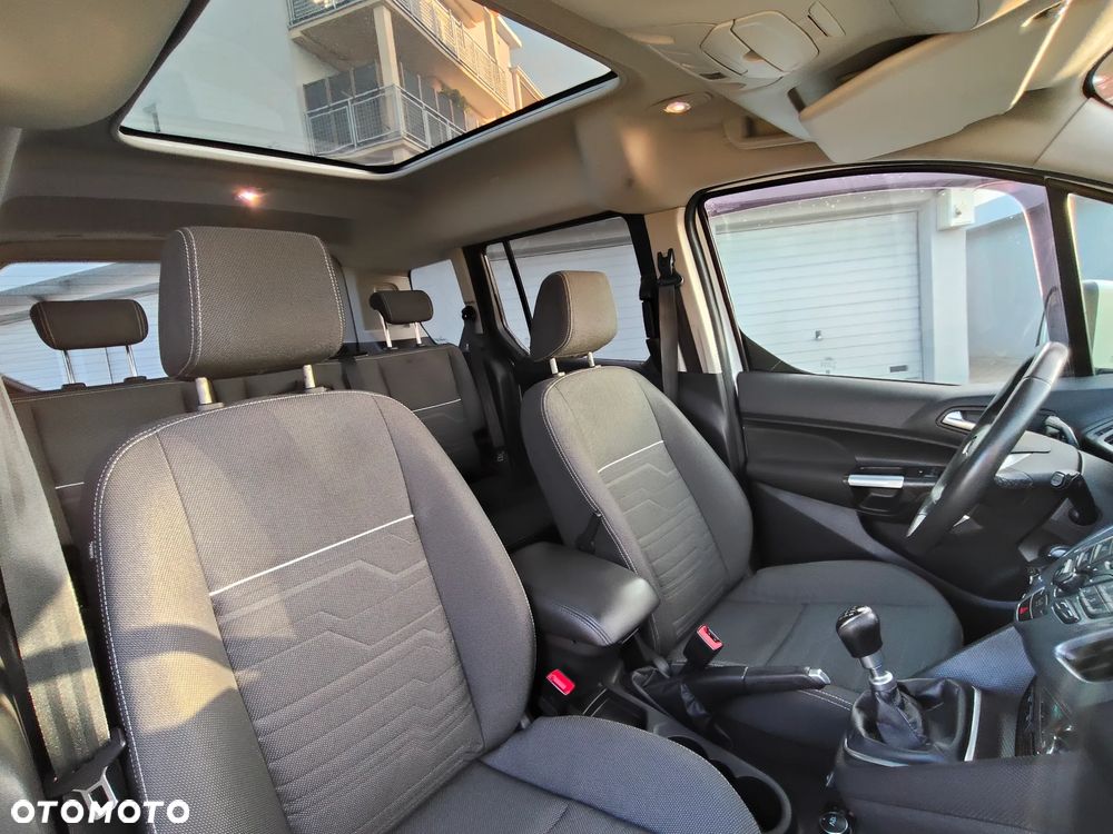 Ford Tourneo Connect - 39