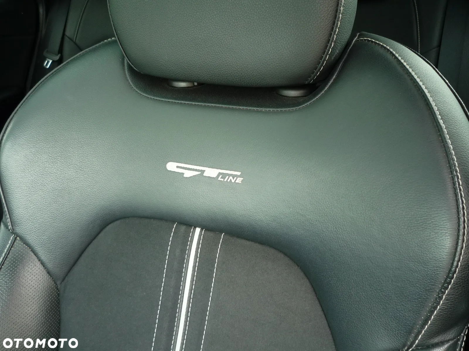 Kia ProCeed 1.4 T-GDI DCT7 OPF GT LINE - 17
