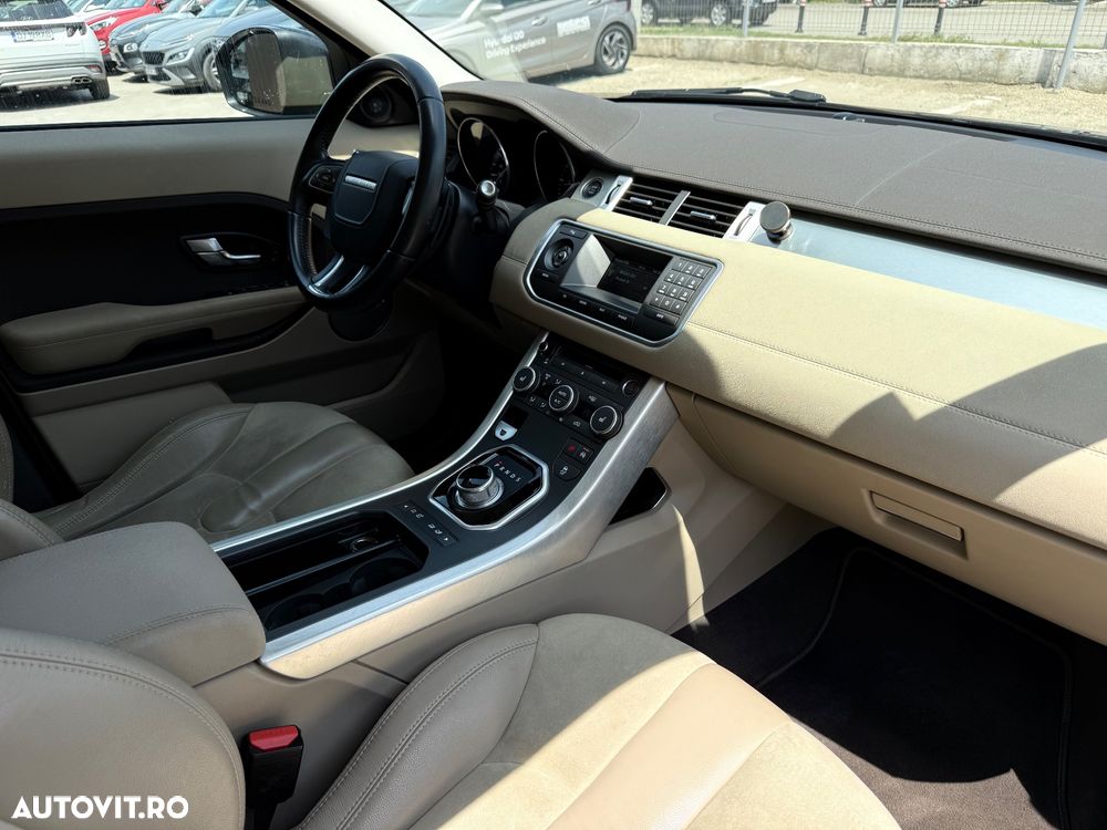 Land Rover Range Rover Evoque - 16