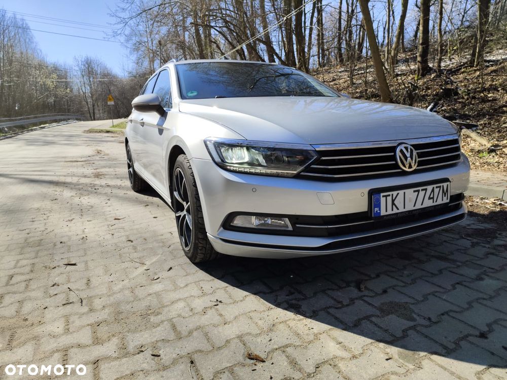 Volkswagen Passat Variant 2.0 TDI SCR DSG Comfortline - 16