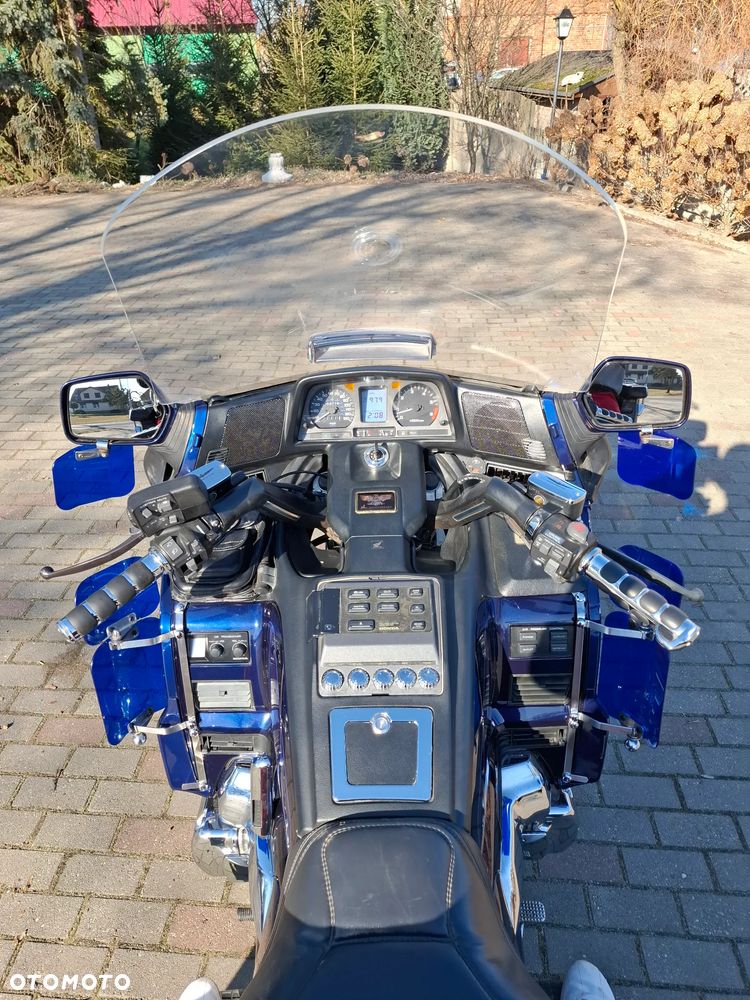 Honda GL - 27