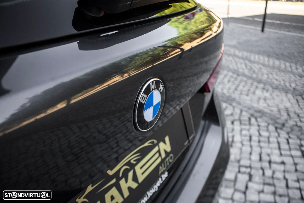 BMW 116 d Aut. Advantage - 12
