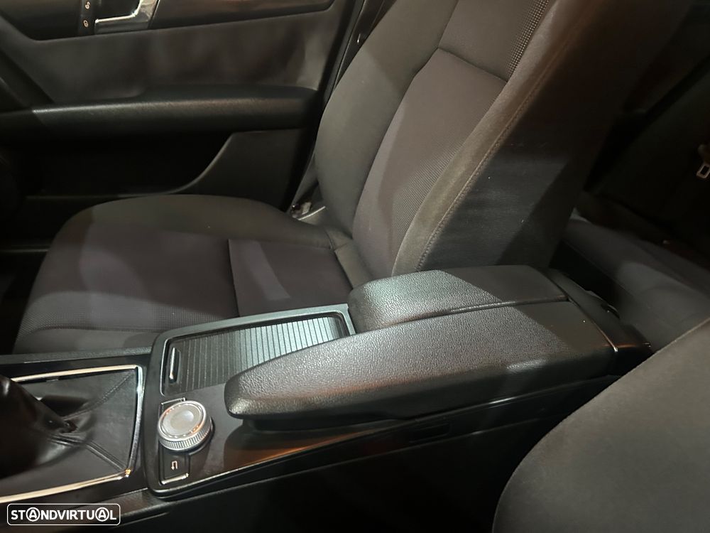 Mercedes-Benz C 180 - 20