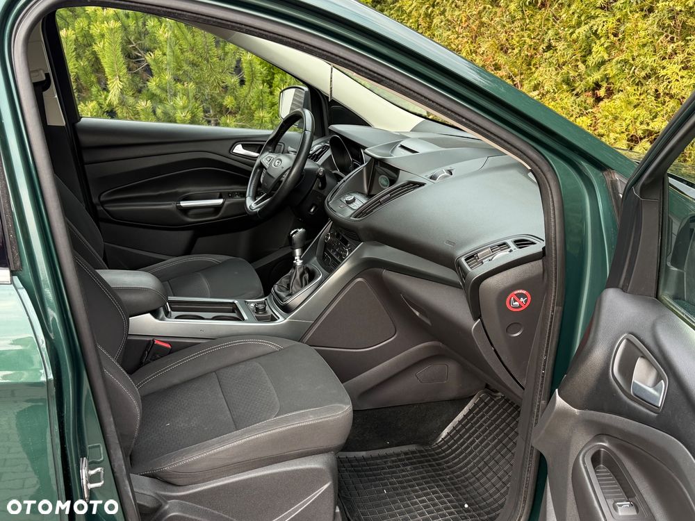 Ford Kuga - 6