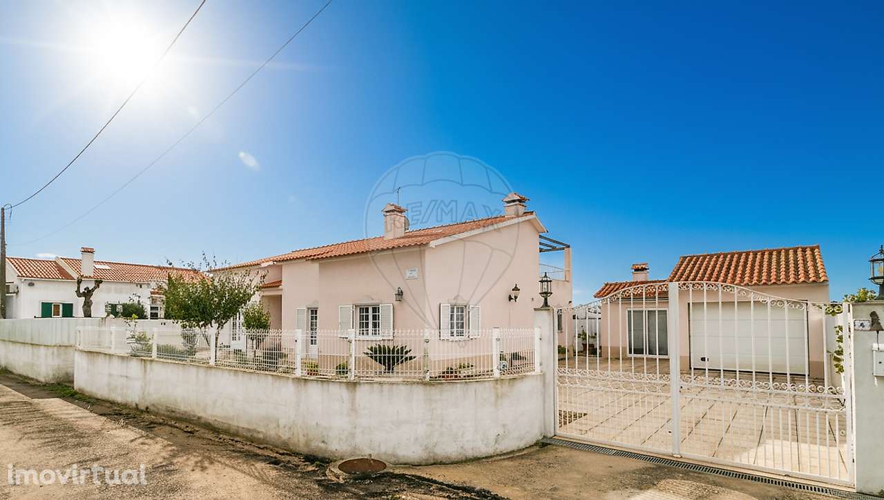 Moradia T2 para venda - Grande imagem: 2/29