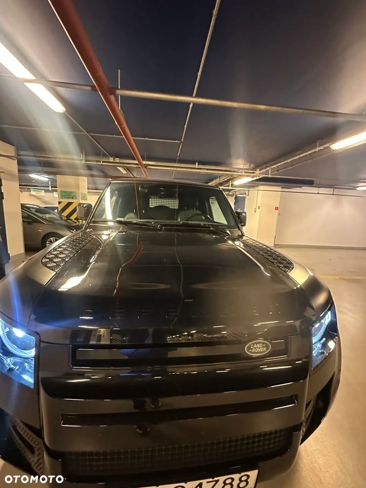 Land Rover Defender - 18