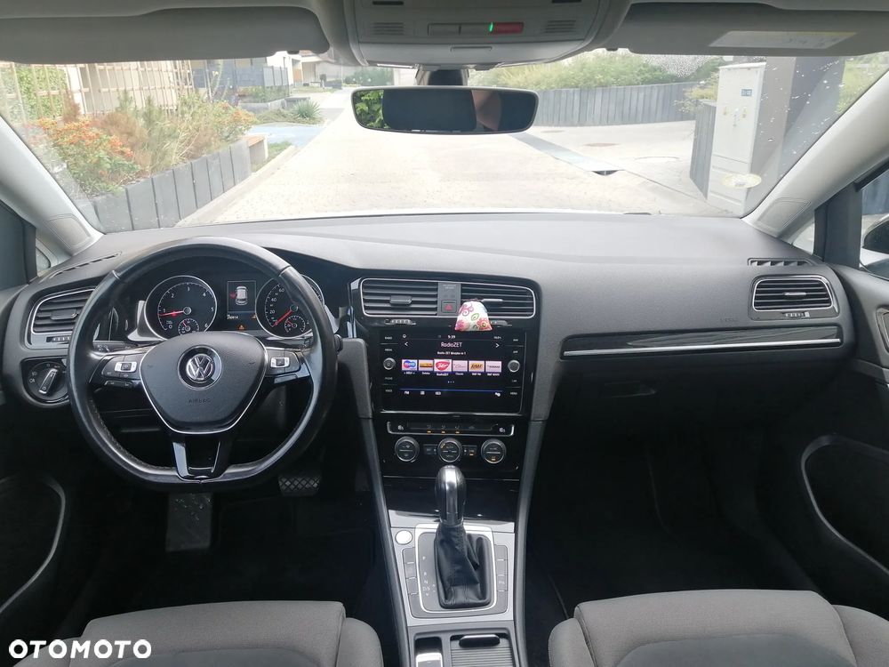 Volkswagen Golf 2.0 TDI (BlueMotion Technology) DSG Comfortline - 8