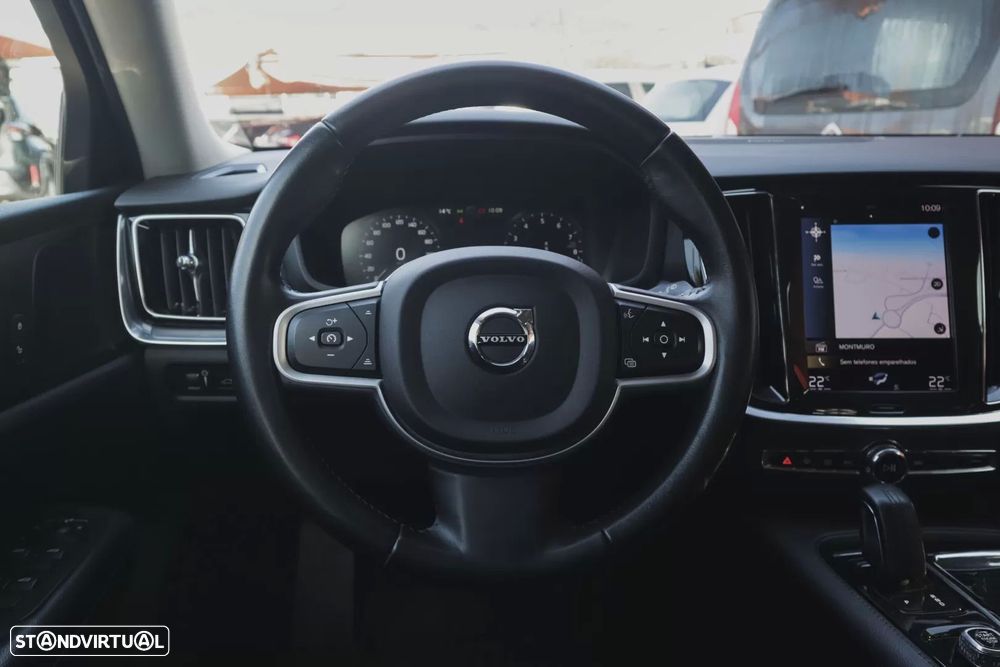 Volvo V60 2.0 T6 AWD TE R-Design - 25