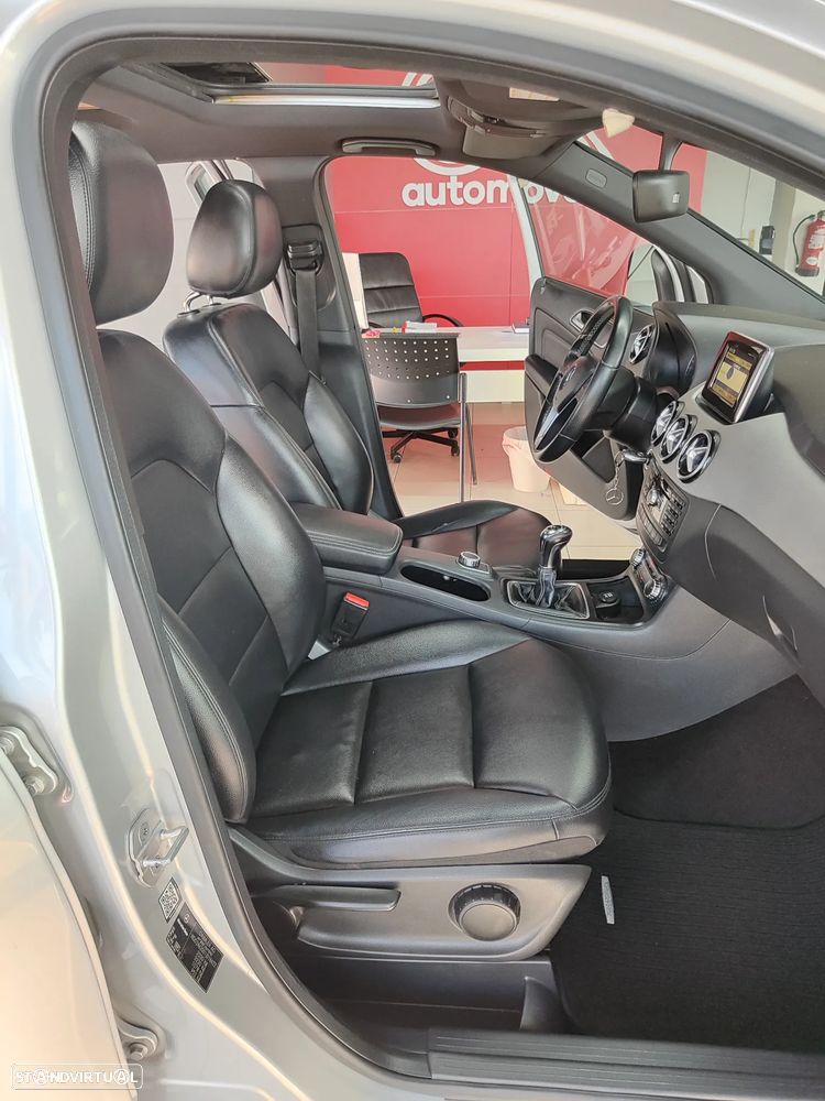 Mercedes-Benz B 180 CDI BlueEFFICIENCY - 18