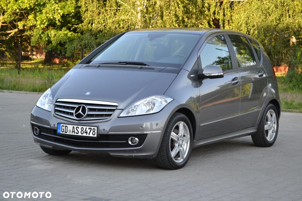 Mercedes-Benz Klasa A 170 BlueEFFICIENCY Elegance - 13