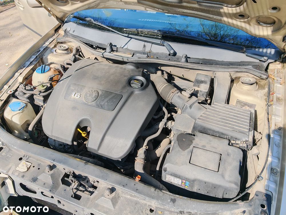 Skoda Octavia 1.6 Tour - 5