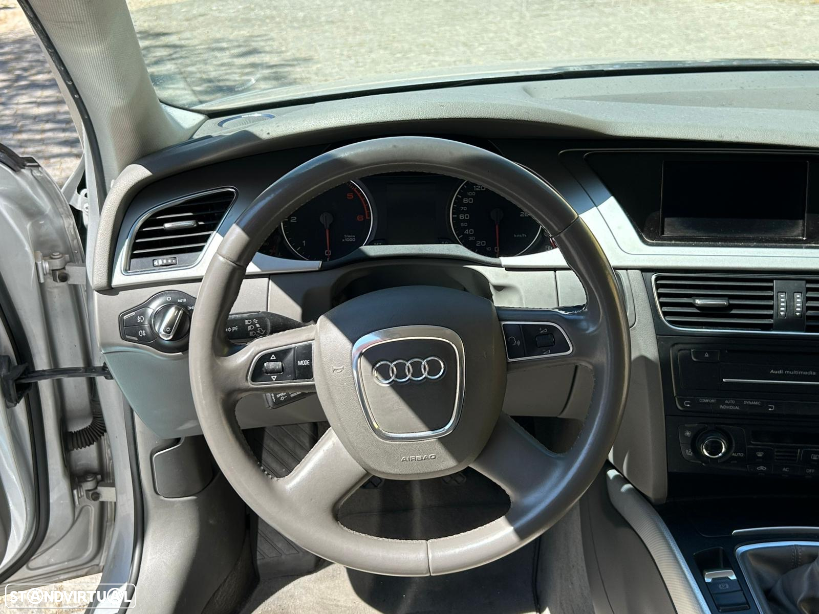 Audi A4 2.0 TDI - 37