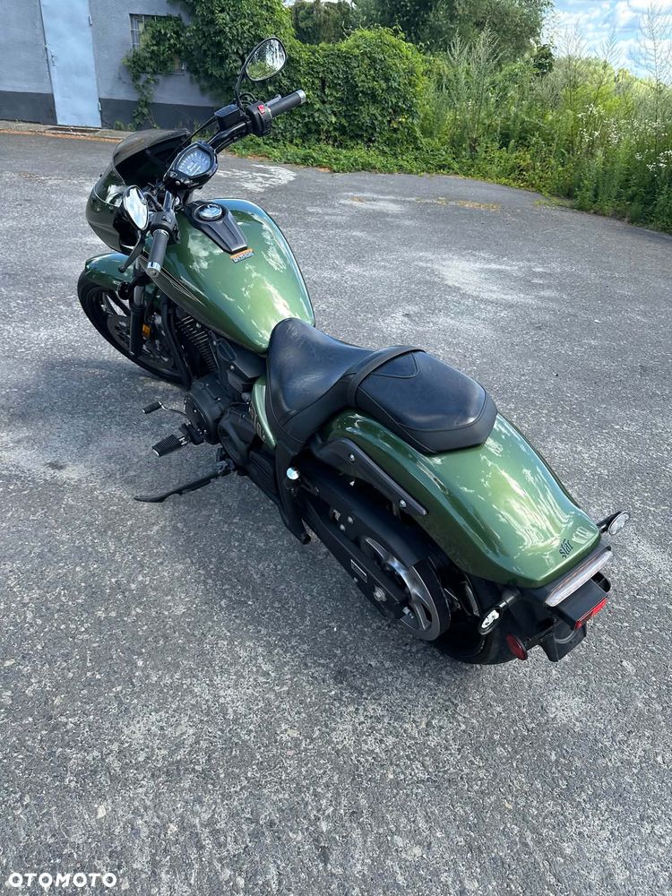 Yamaha XVS - 6