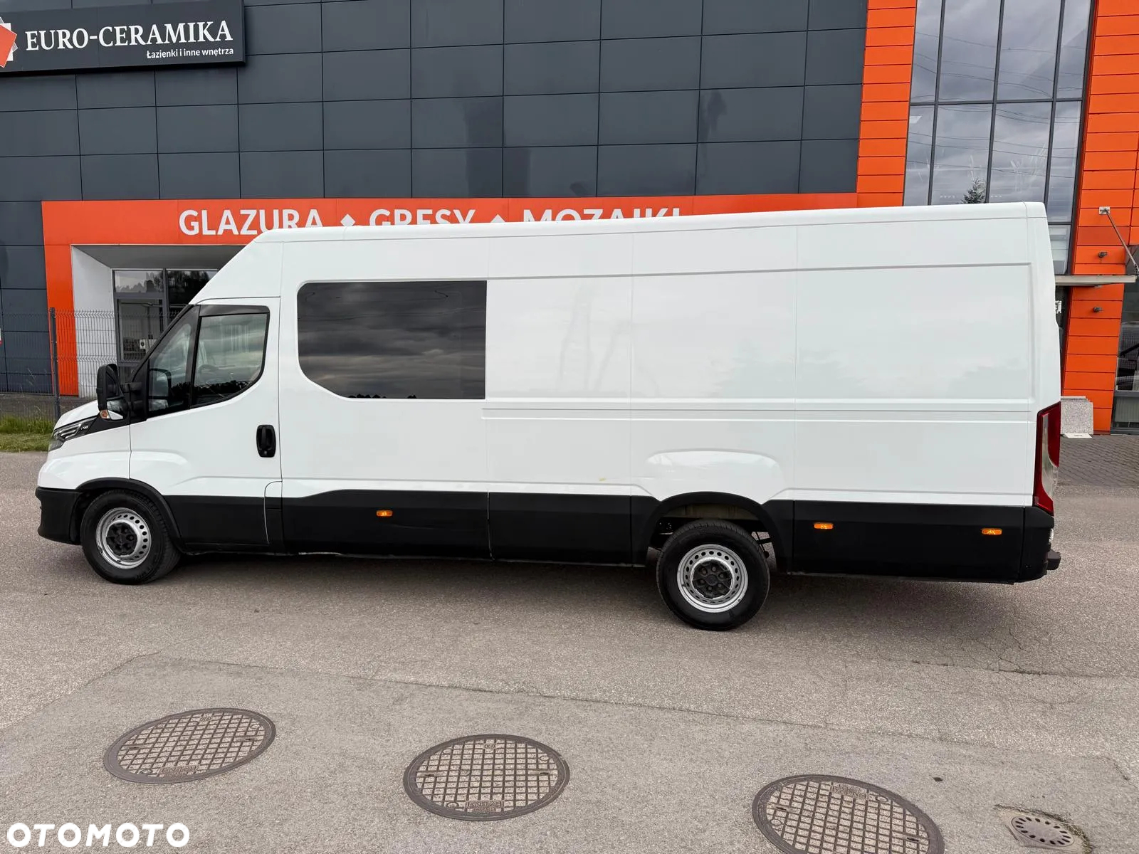 Iveco Daily 35S18, 3.0 180KM, L4H2, Brygadówka 7os., HiMatic, Niski przebieg - 5