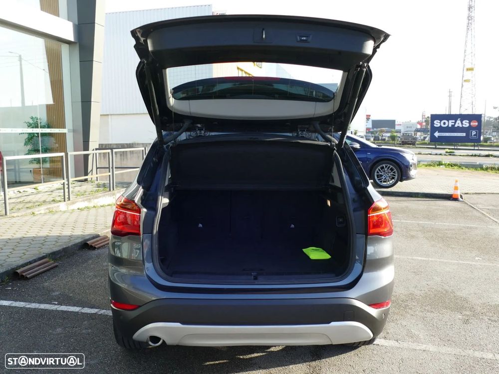 BMW X1 16 d sDrive - 12