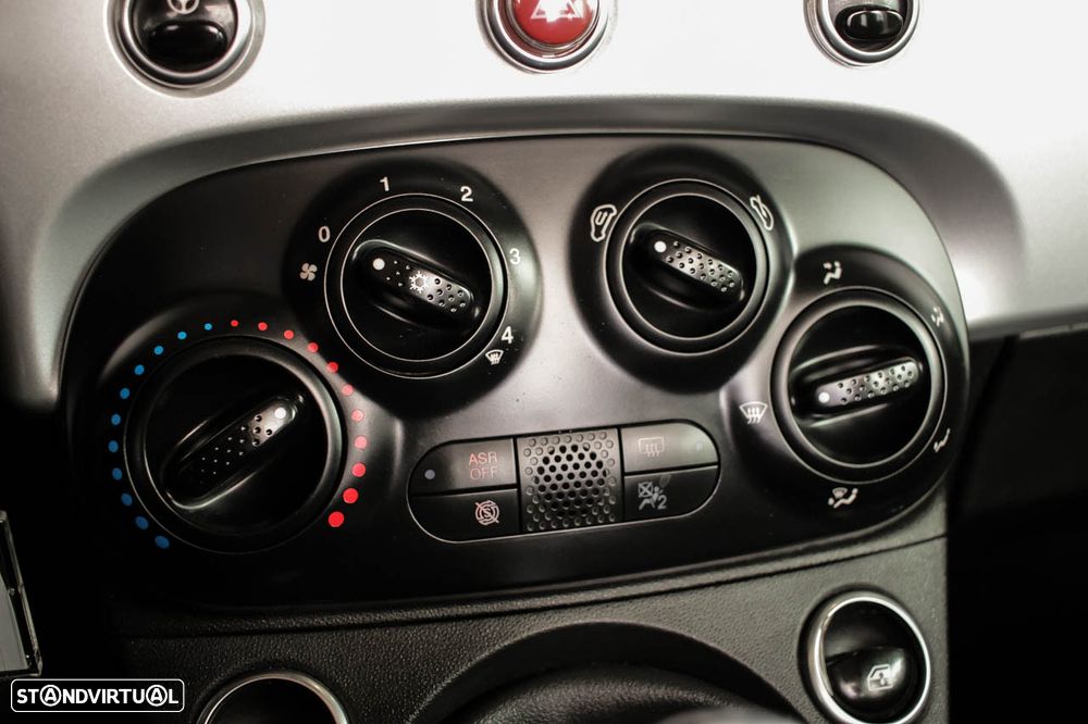 Fiat 500C 1.0 Hybrid Connect - 14