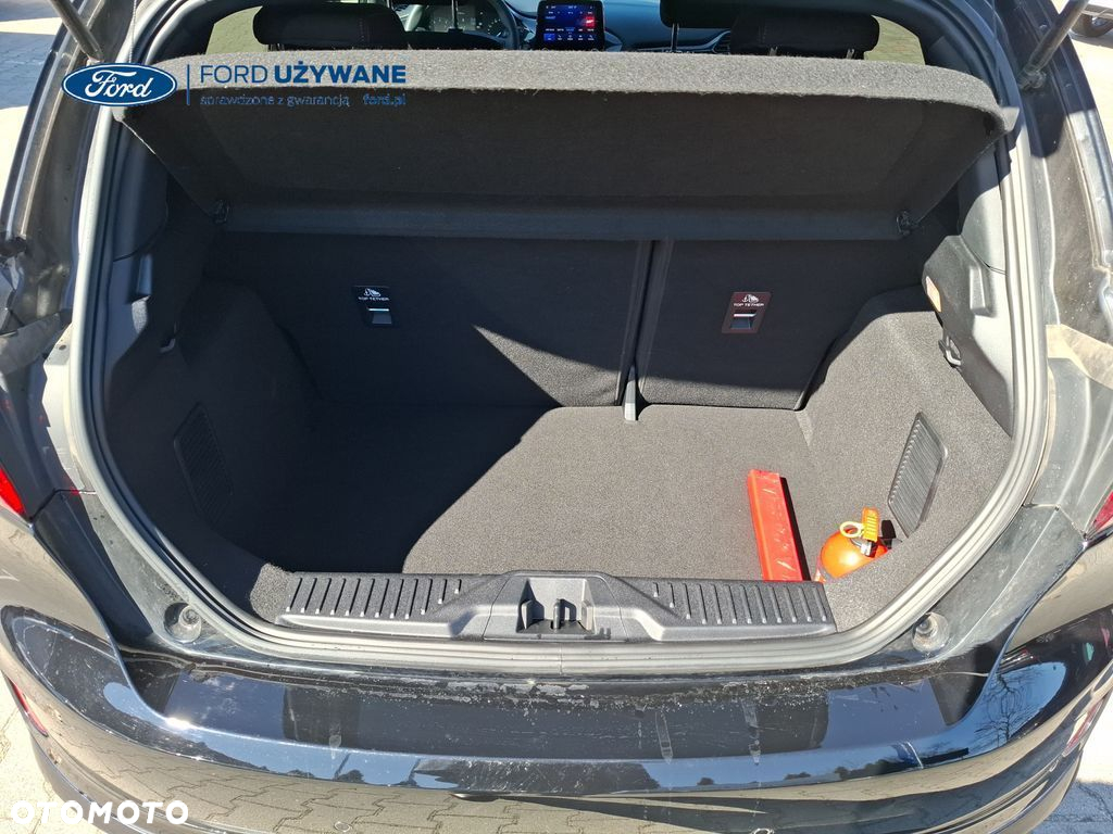 Ford Fiesta - 10
