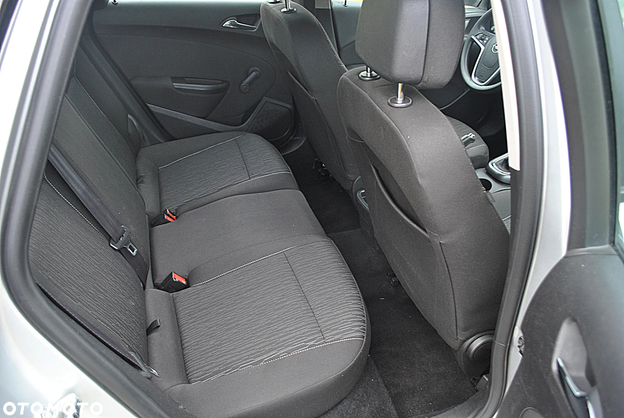 Opel Astra 1.6 D (CDTI) Sports Tourer Edition - 14