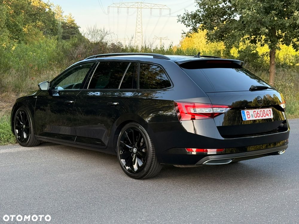 Skoda Superb 2.0 TDI DSG Sportline - 10