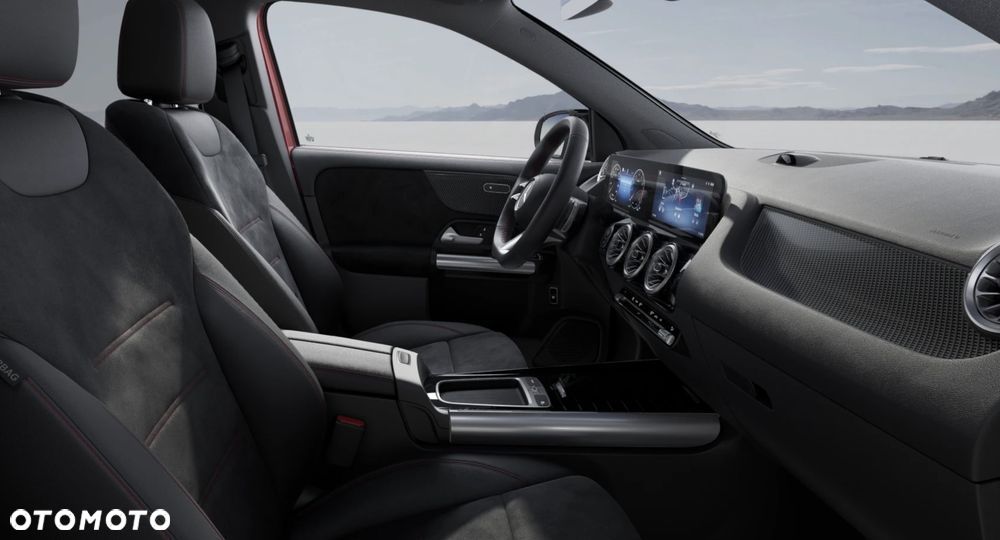 Mercedes-Benz GLA 200 mHEV 7G-DCT - 8