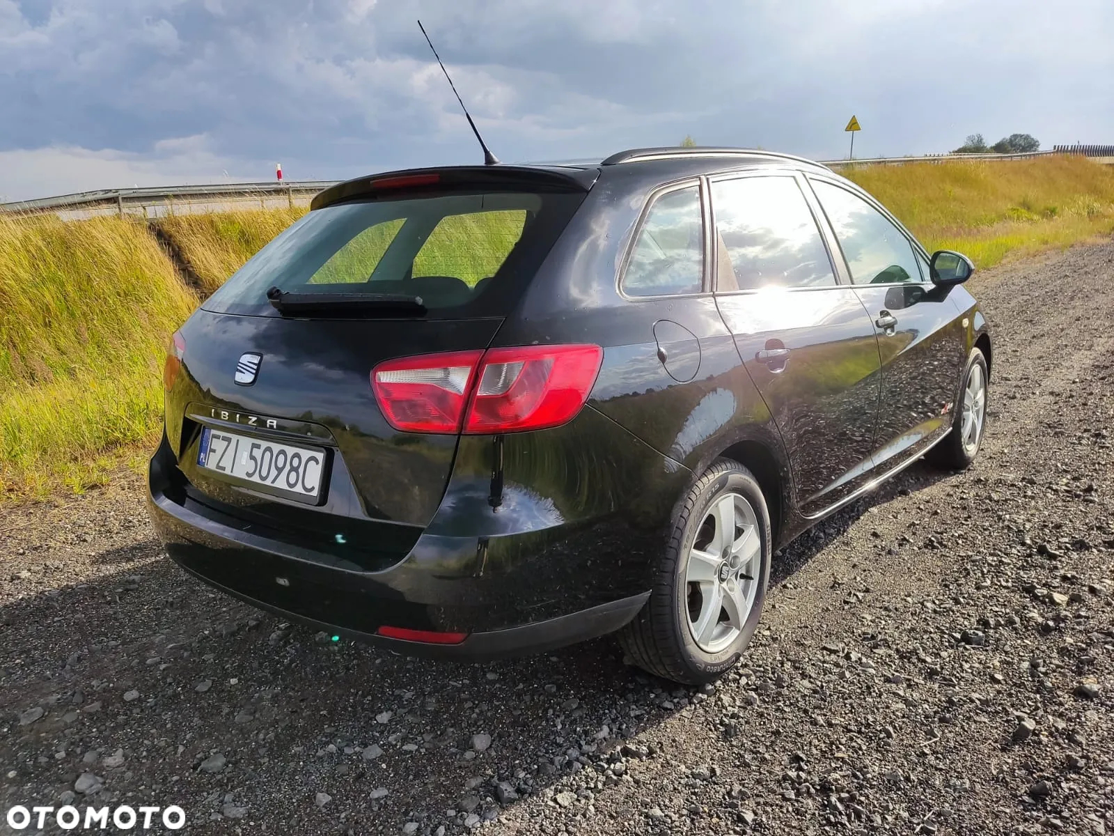 Seat Ibiza ST 1.4 16V Copa - 4