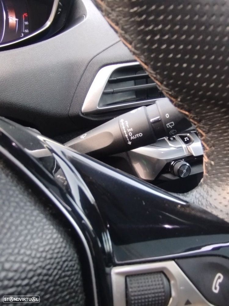 Peugeot 3008 1.2 PureTech GT Line - 36