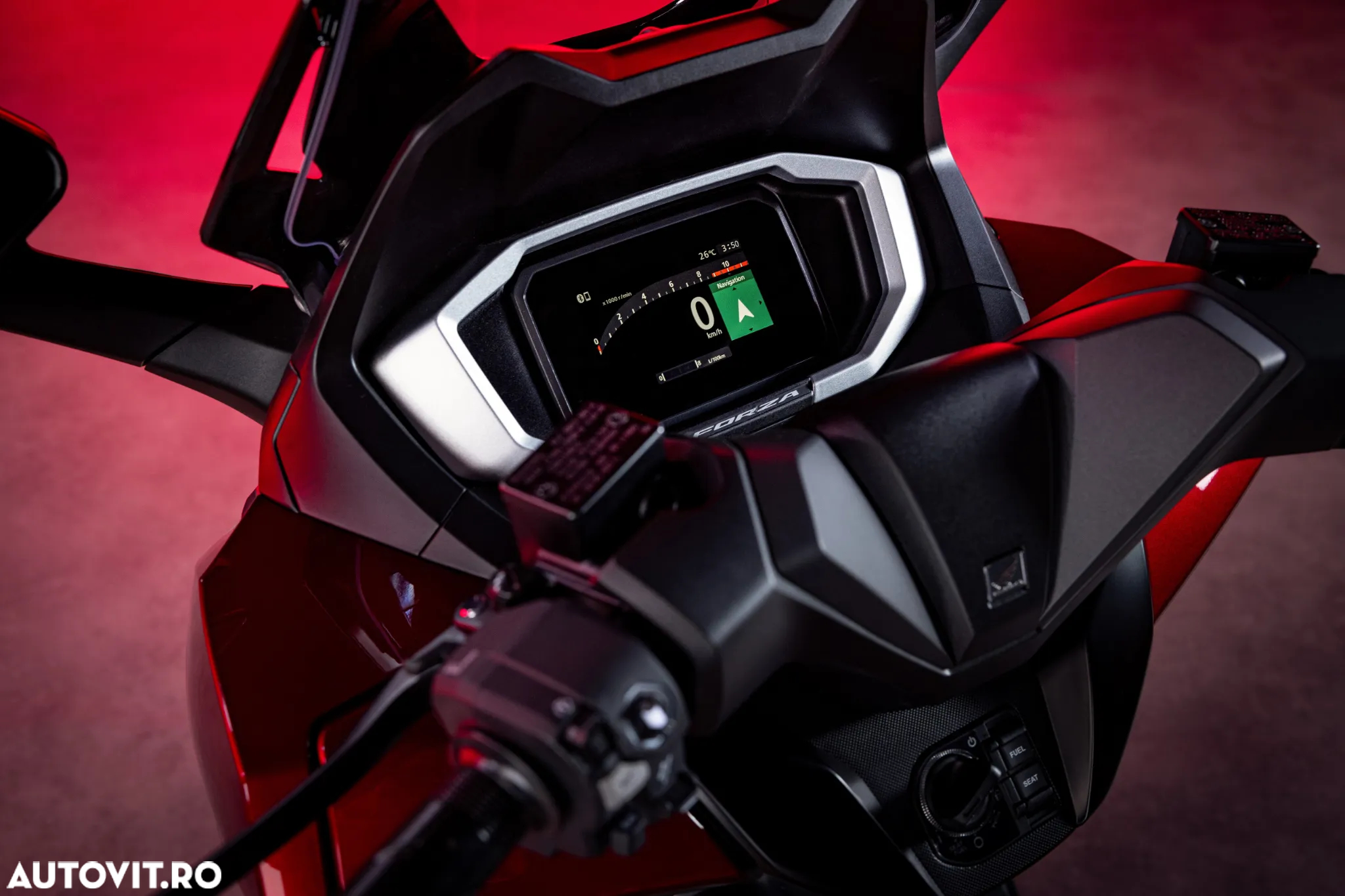 Honda Forza 350 - 9