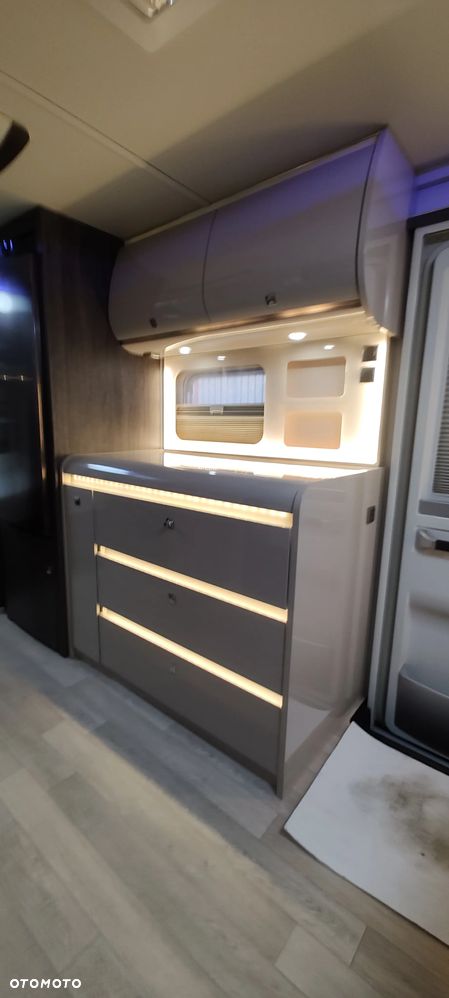 Fendt Brilant 590 Gala - 11