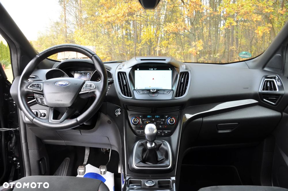 Ford Kuga 1.5 EcoBoost 2x4 Cool & Connect - 34