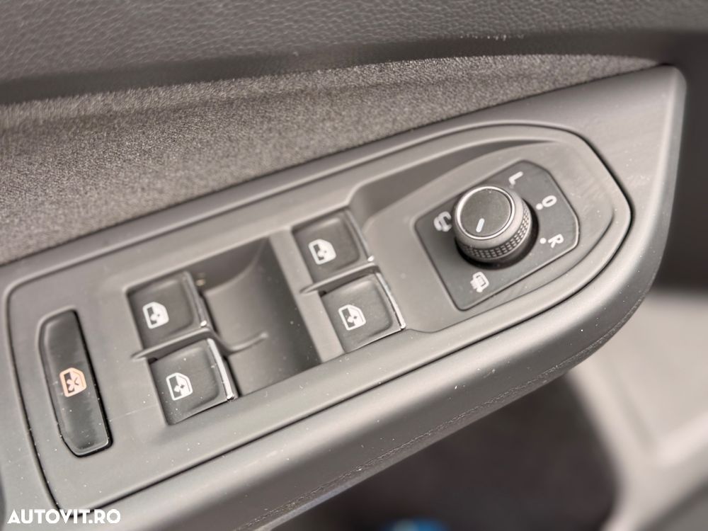 Volkswagen Golf 1.5 TSI Life - 13