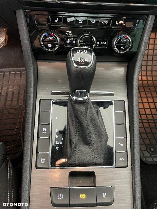 Skoda Superb - 23