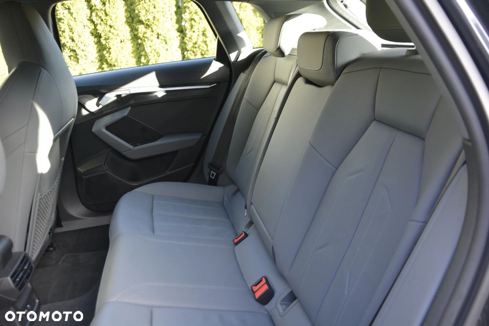 Audi A3 Sportback 35 TFSI S tronic advanced - 11