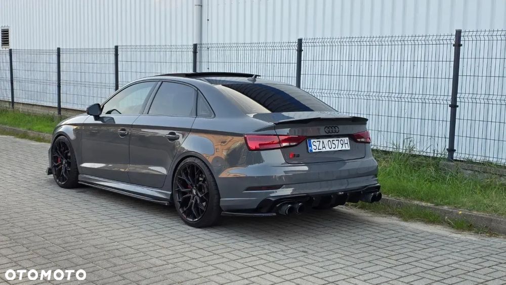 Audi S3 ver-s-tronic - 7
