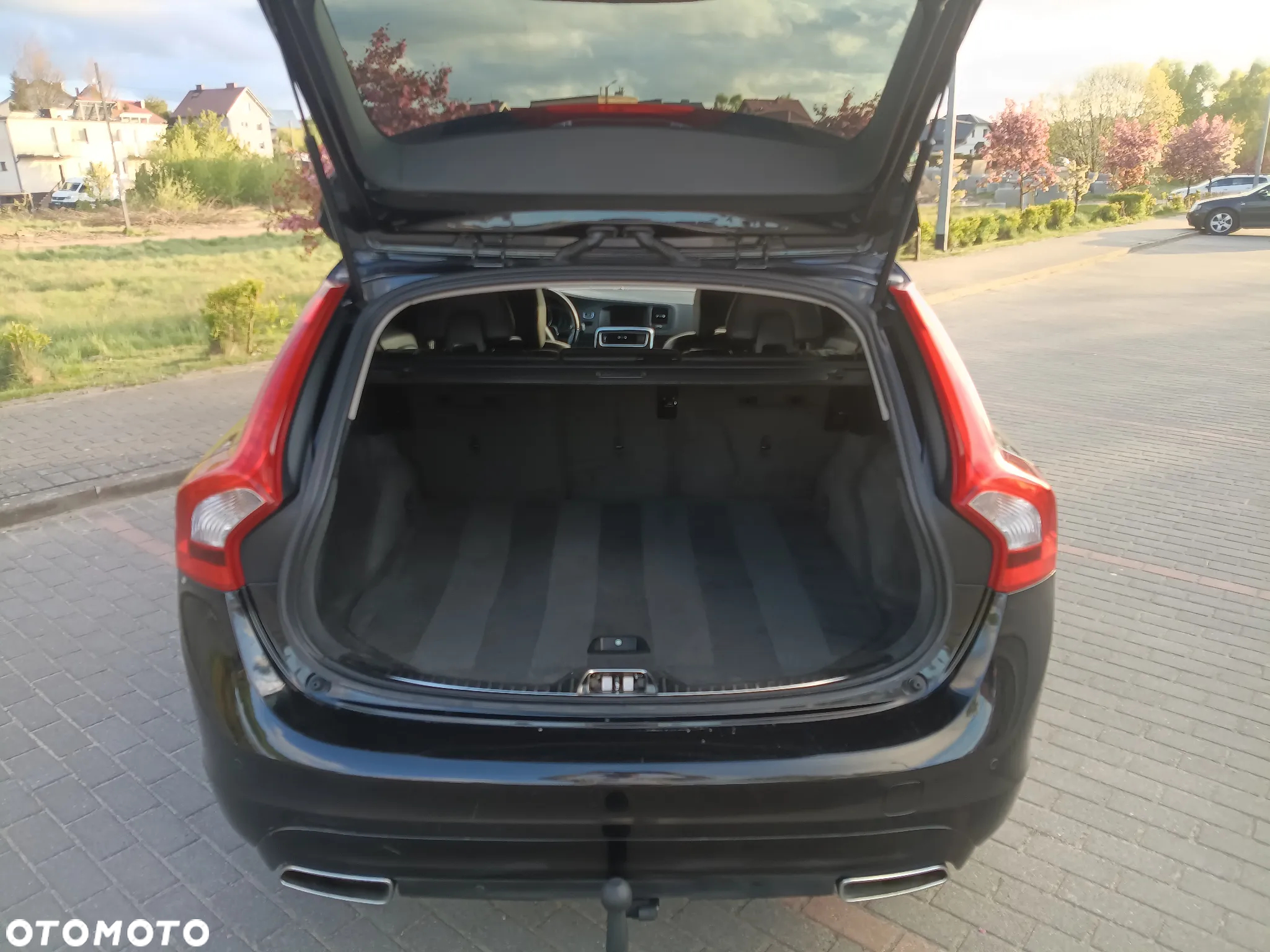 Volvo V60 D4 Drive-E Summum - 19