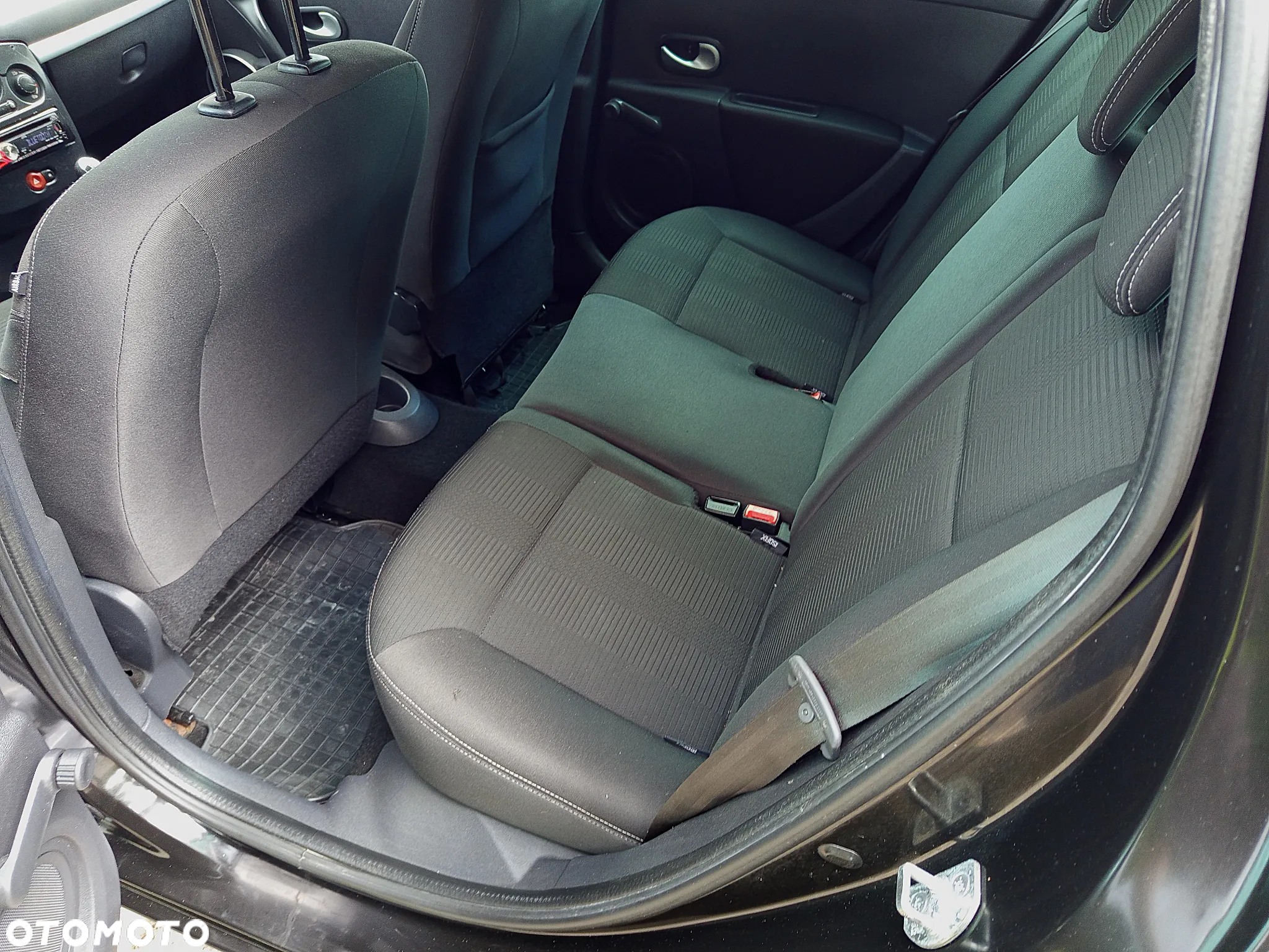 Renault Clio - 21