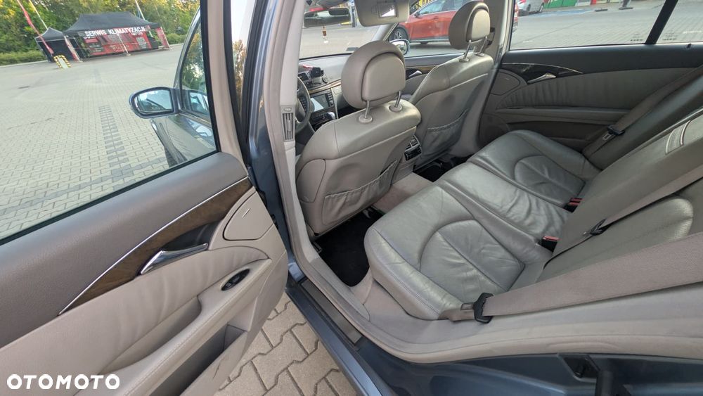 Mercedes-Benz Klasa E 270 CDI T Avantgarde - 5