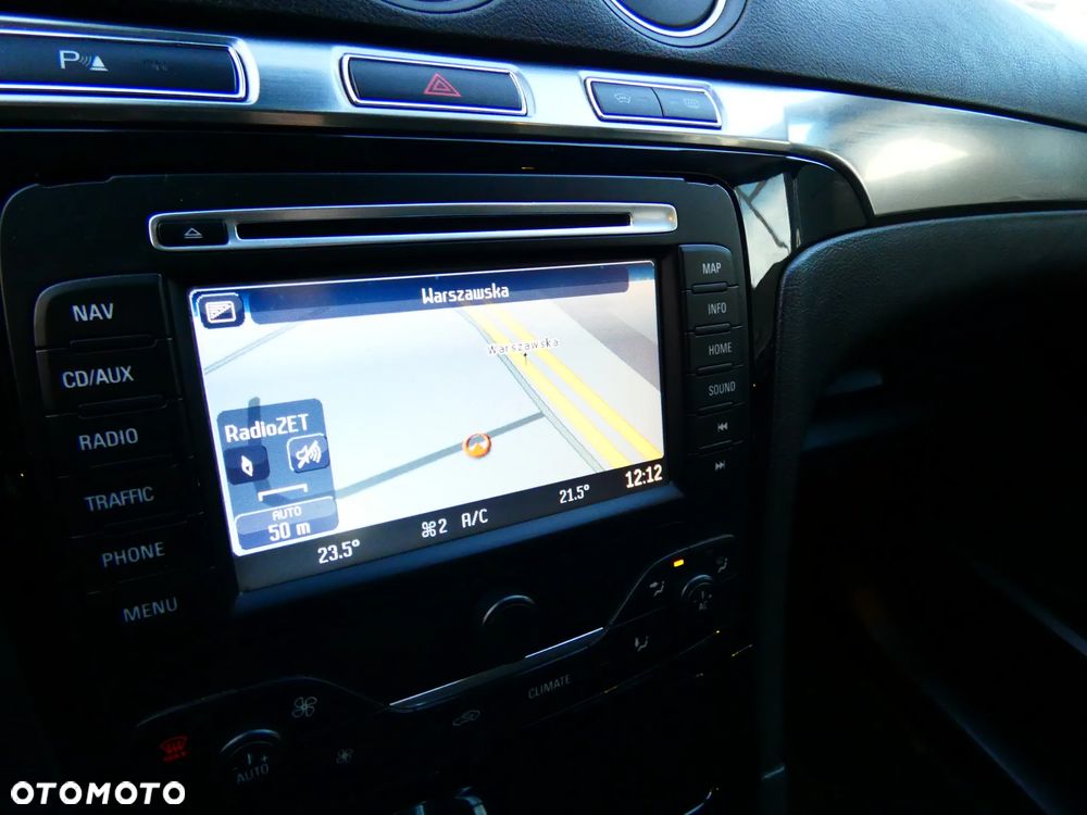 Ford S-Max 2.0 TDCi DPF Titanium - 15