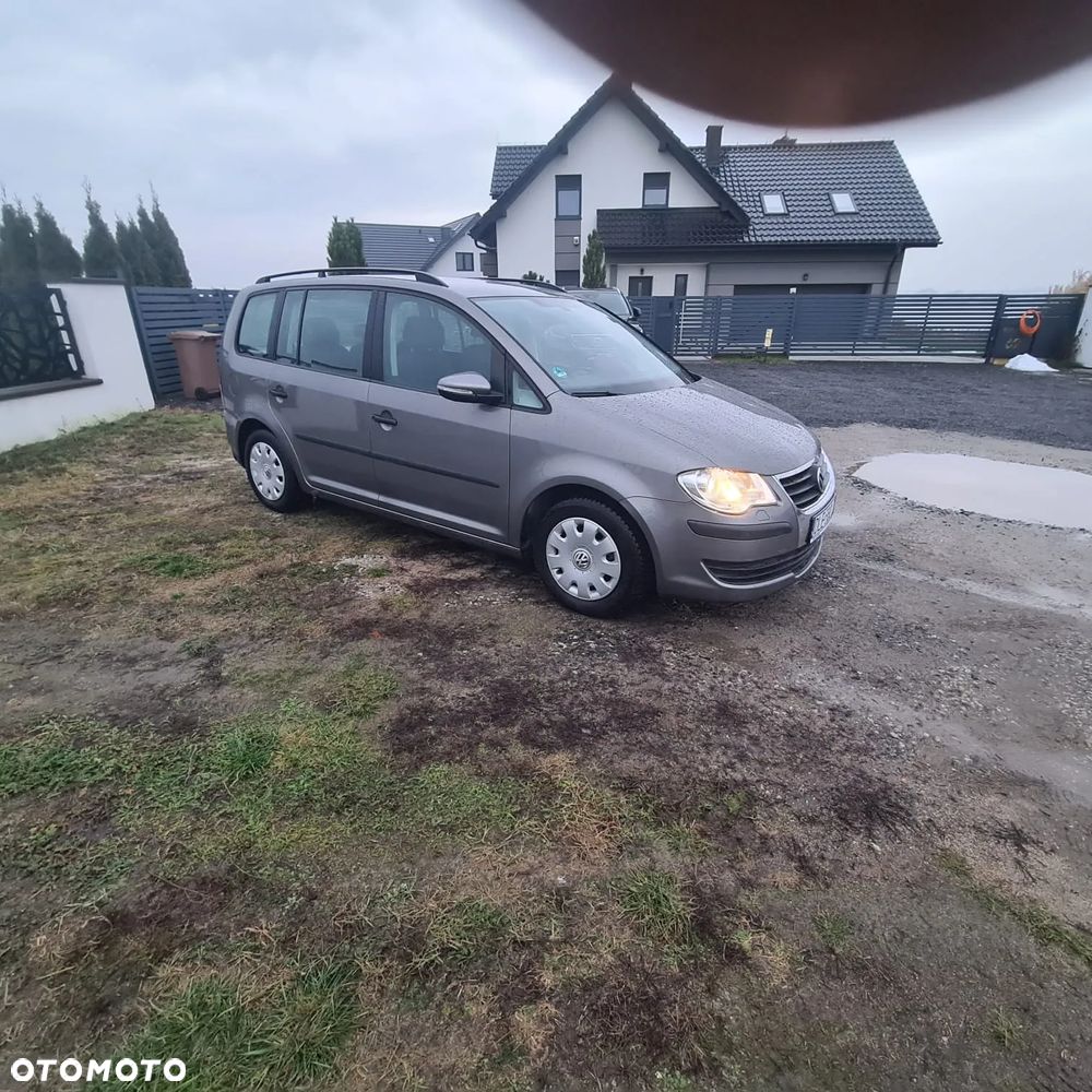 Volkswagen Touran 1.6 Freestyle - 3