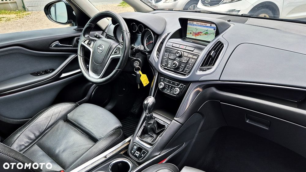 Opel Zafira Tourer 1.4 Turbo Business Innovation - 33