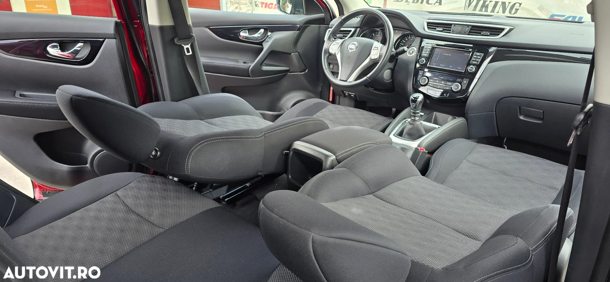 Nissan Qashqai 1.6 DCI ALL-MODE 4x4i N-Connecta - 11