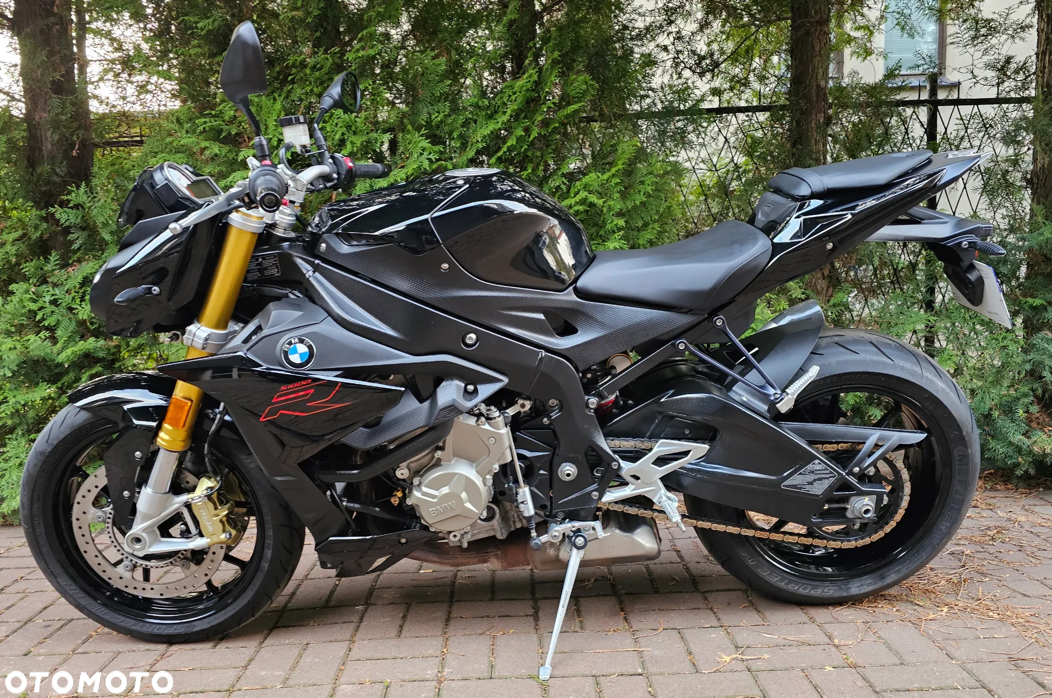 BMW S - 15