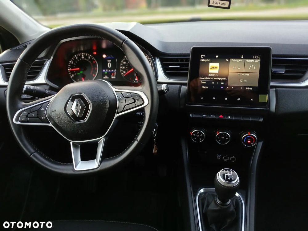 Renault Captur - 16