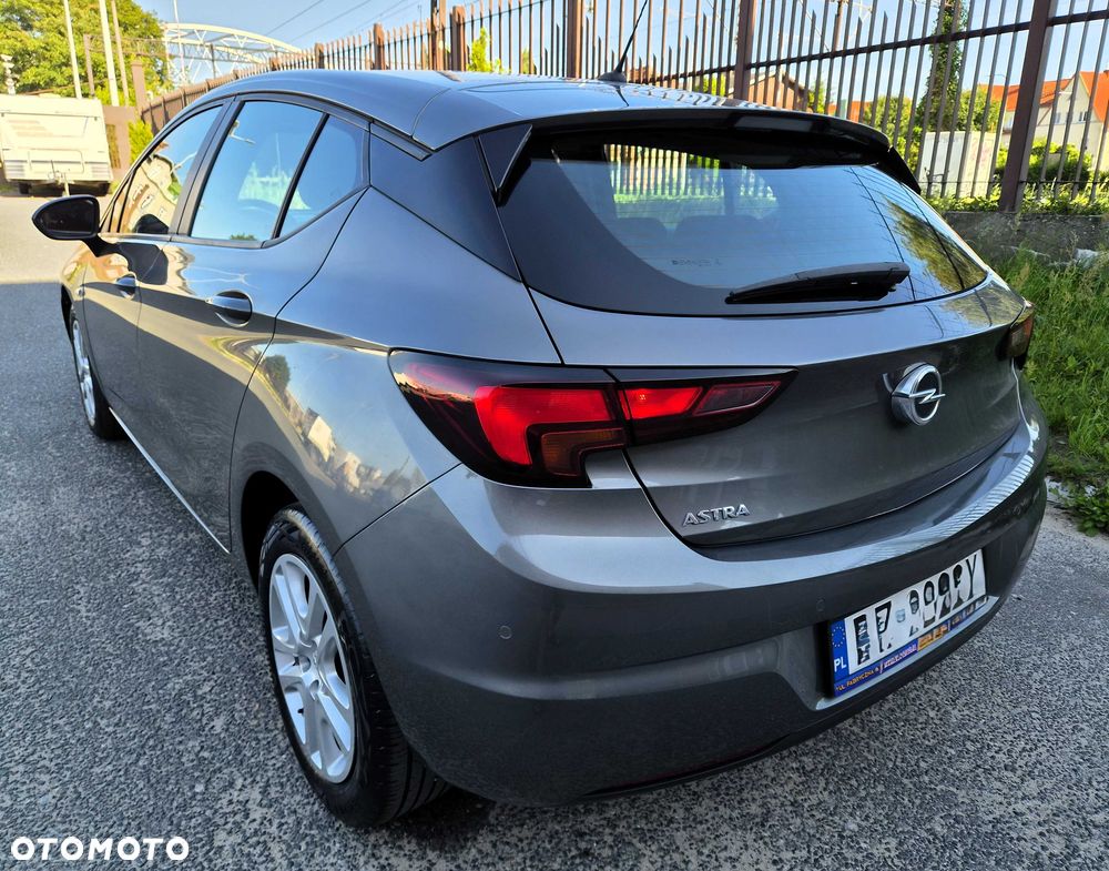 Opel Astra - 4