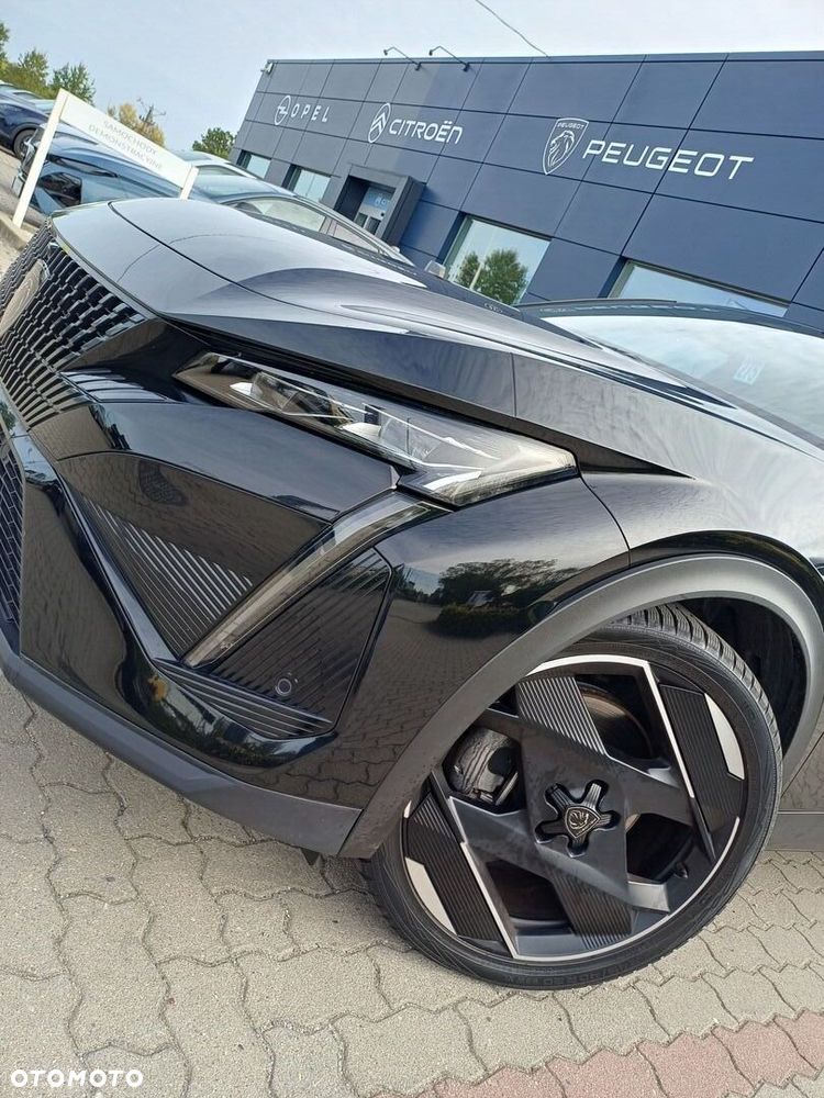 Peugeot 408 - 10