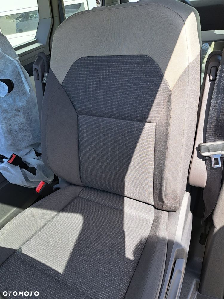 Volkswagen Multivan 2.0 TDI L2 Family DSG - 14