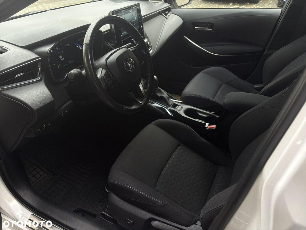 Toyota Corolla 1.8 Hybrid Comfort - 11