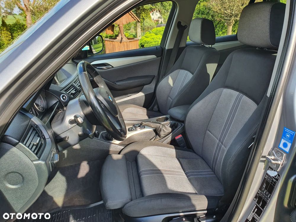 BMW X1 xDrive20d - 12