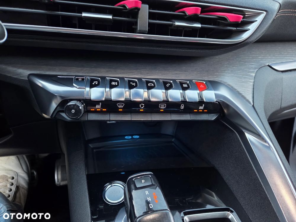 Peugeot 3008 BlueHDi 180 Stop & Start EAT6 GT - 25